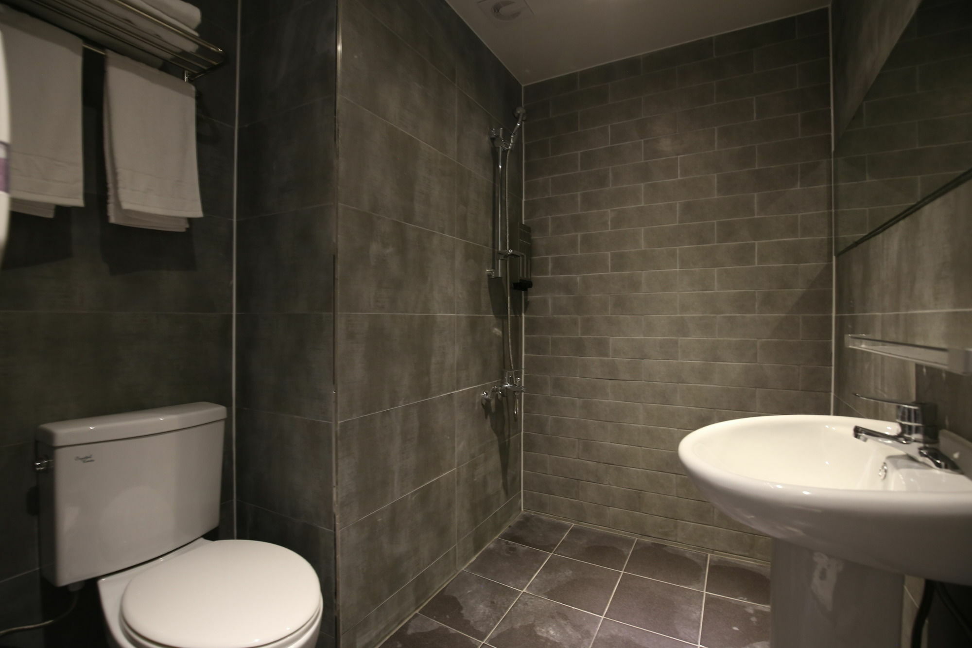 Hotel Blanc In Чеонджу Екстериор снимка
